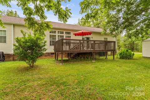 A home in Conover