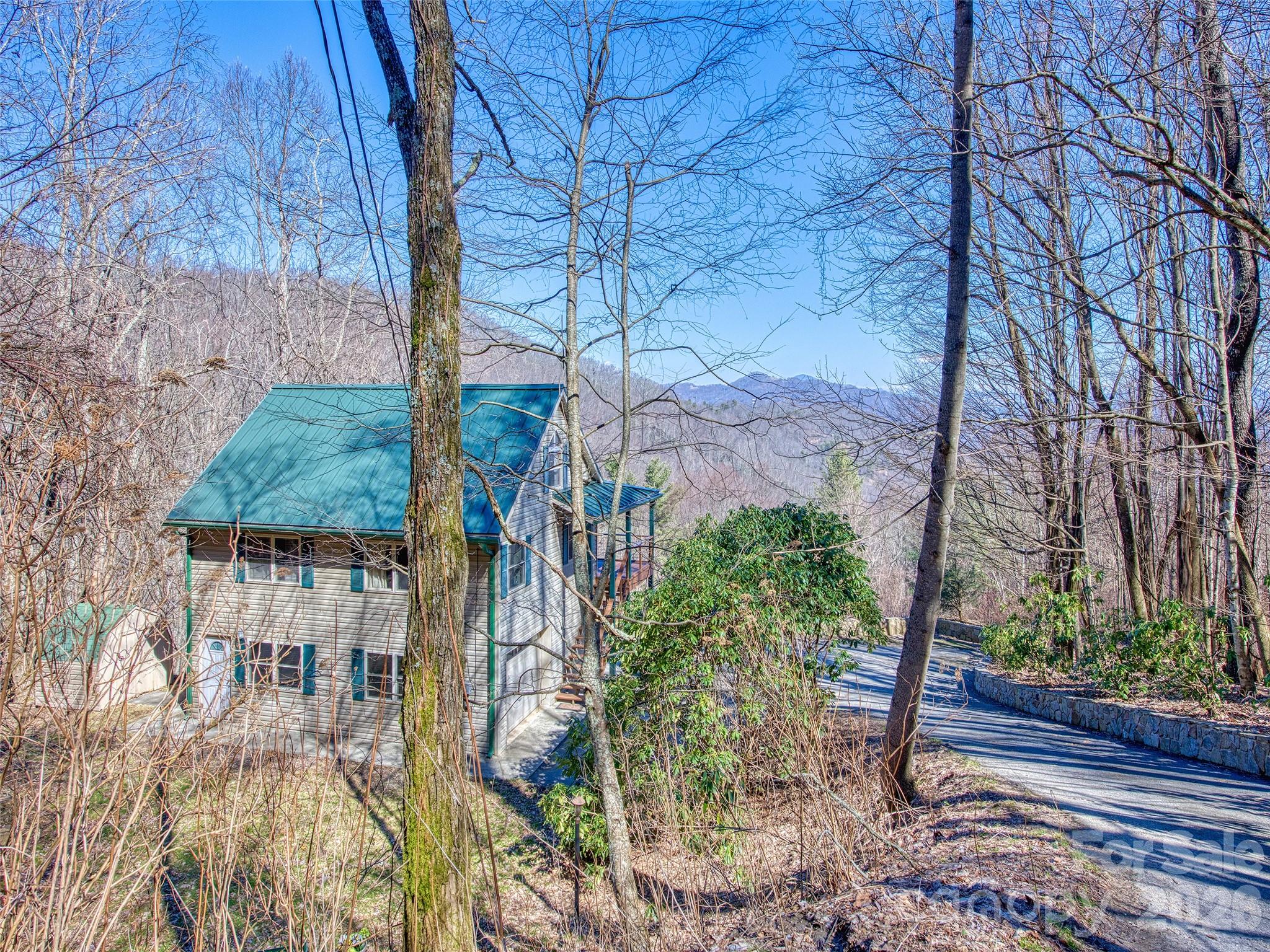1463 Apple Creek Road