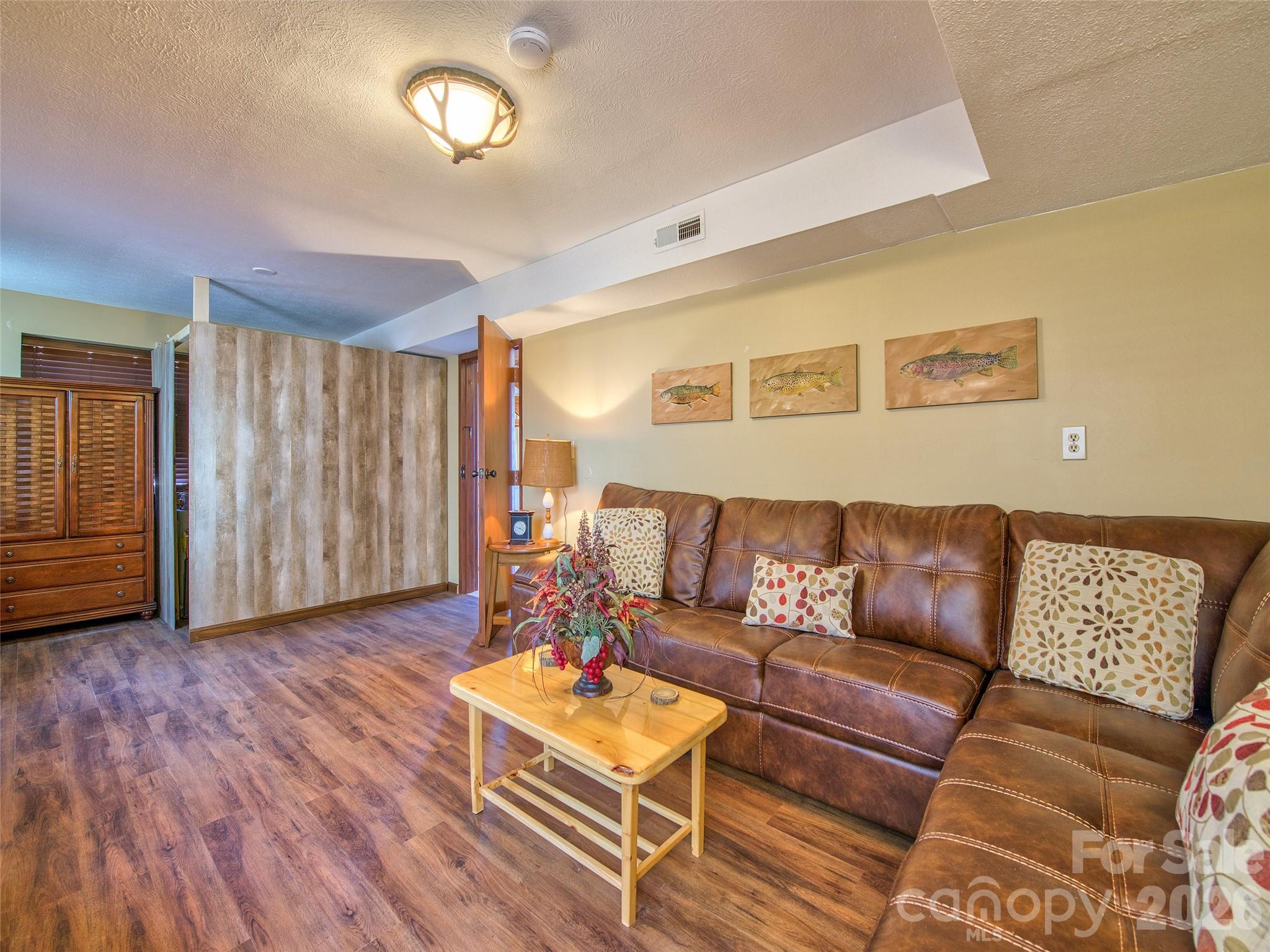 Apple Creek Acres - Residential