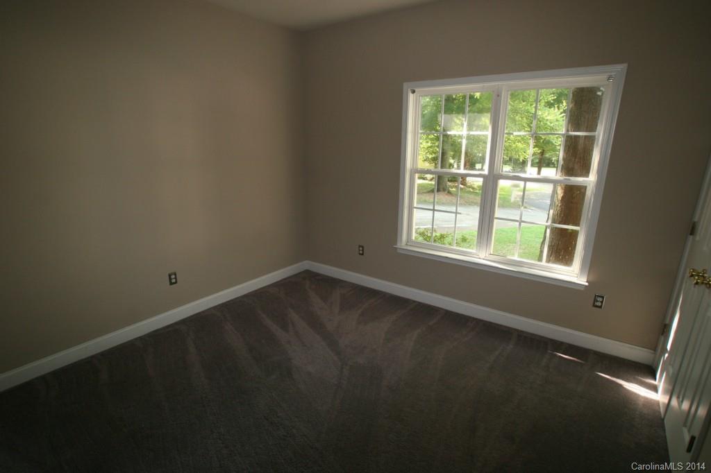 Forest Pond - Residential