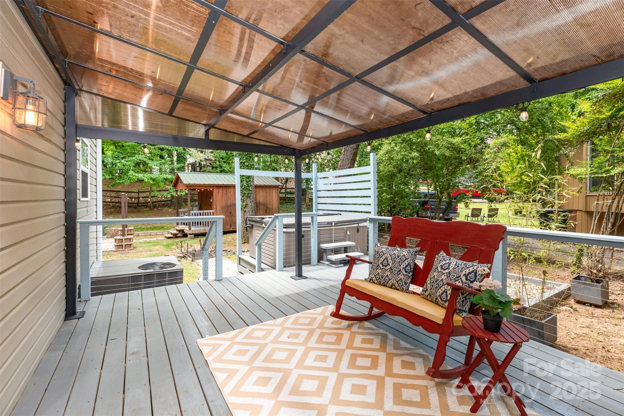 Tega Cay, South Carolina 29708, United States, 3 Bedrooms Bedrooms, ,3 BathroomsBathrooms,Residential,Under Contract,114182