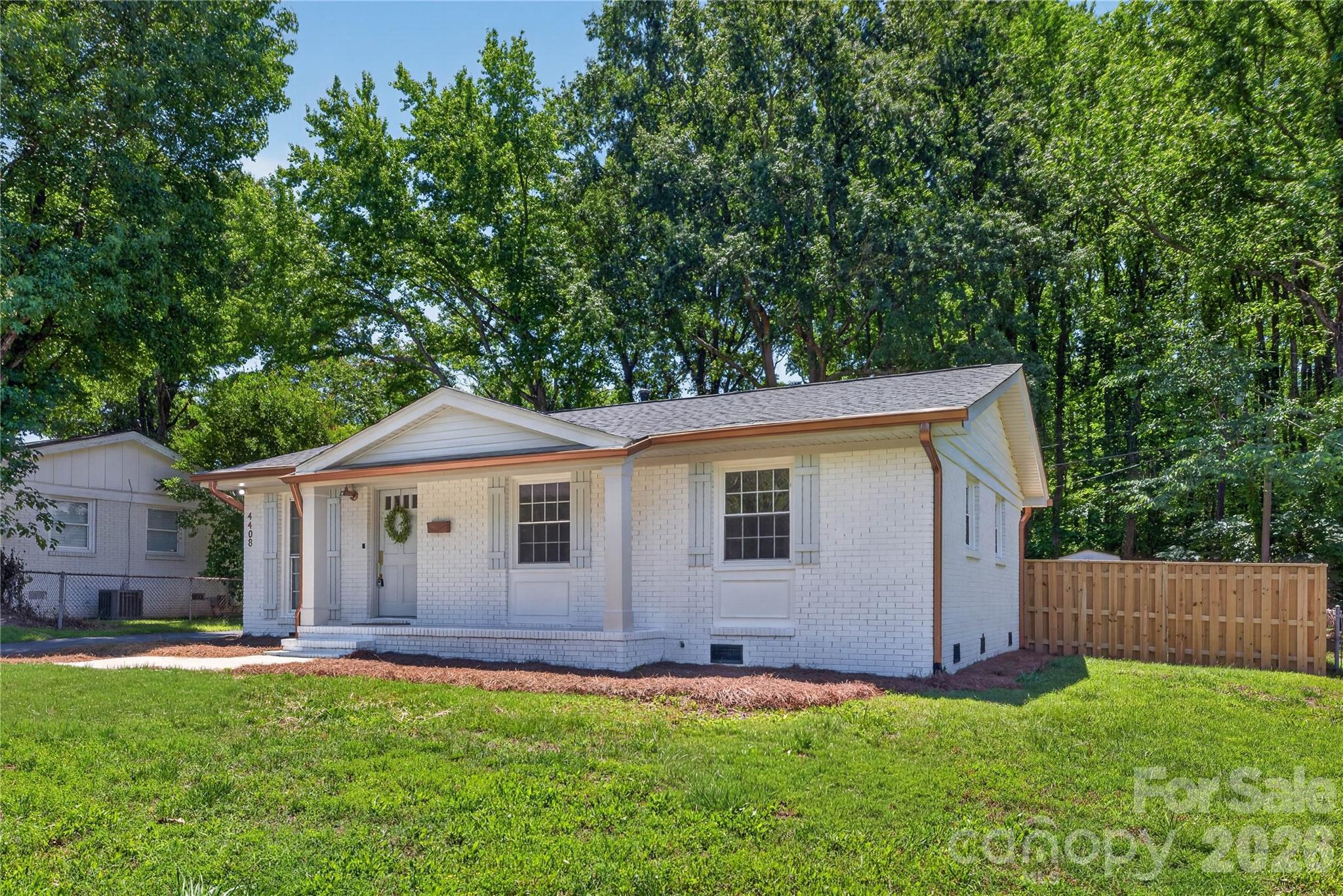4408 Ivanhoe Place