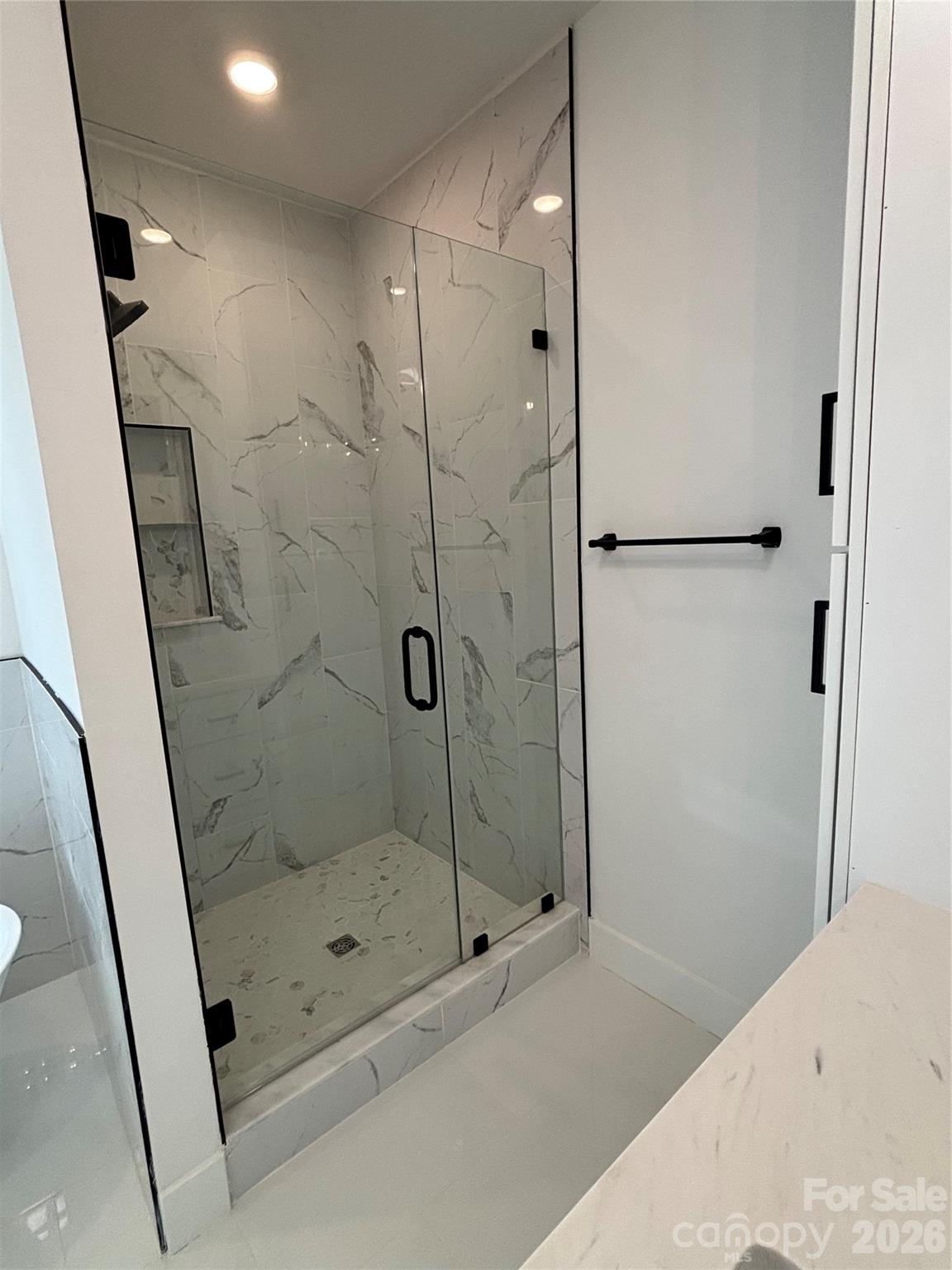 Paradise Harbor - Residential