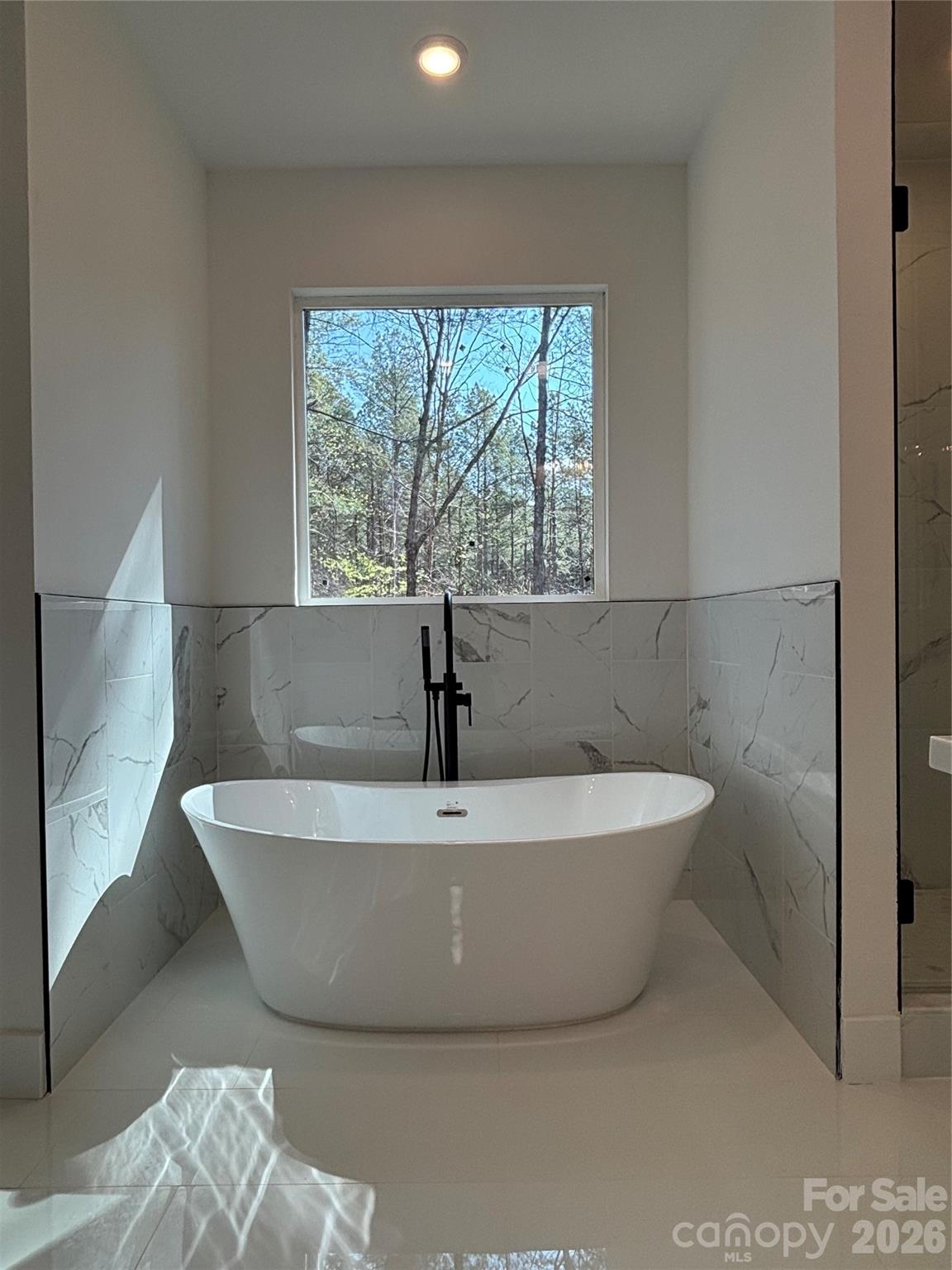 Paradise Harbor - Residential