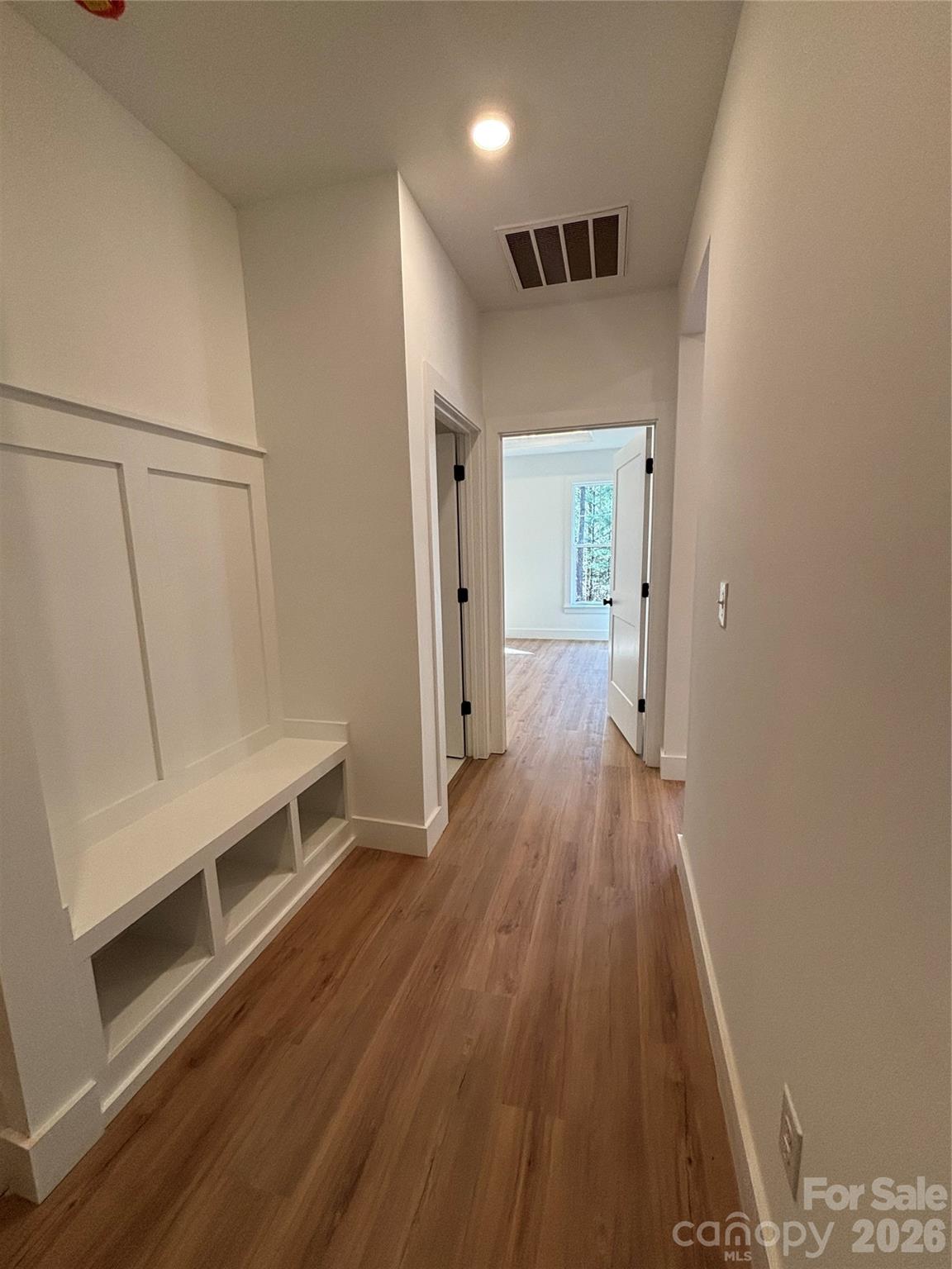 Paradise Harbor - Residential