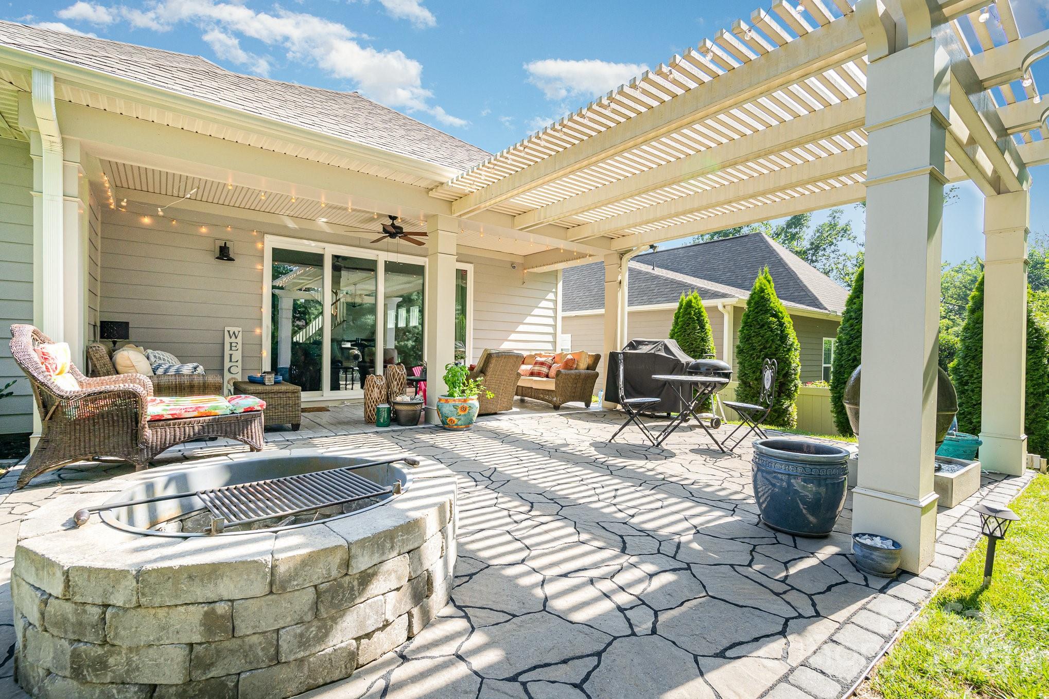 3899 Zemosa Lane NW