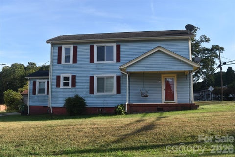 Photo of 301 Highland Street, Mount Holly, NC 28120 (MLS # 4424187)