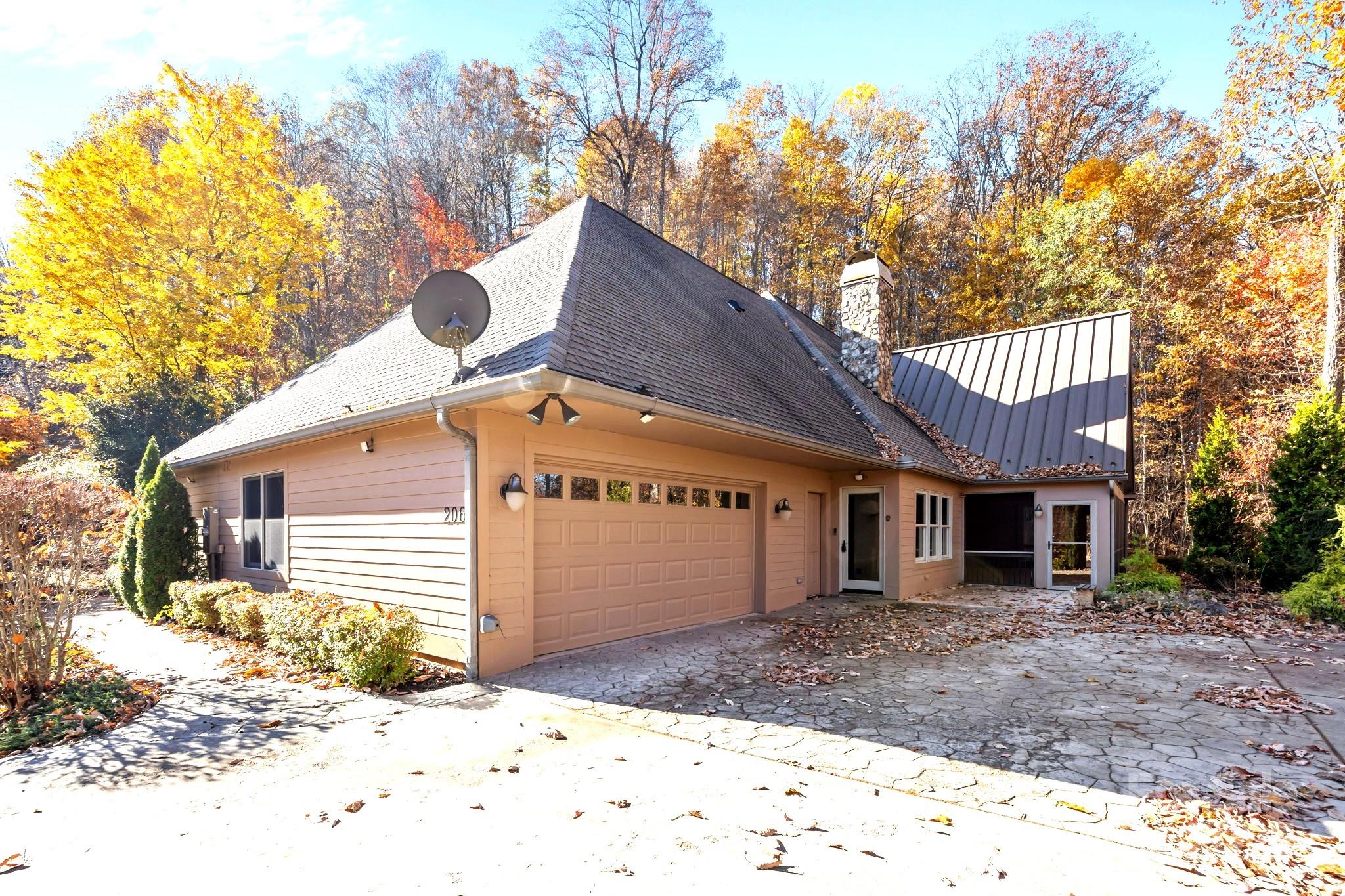 206 View Ridge Parkway