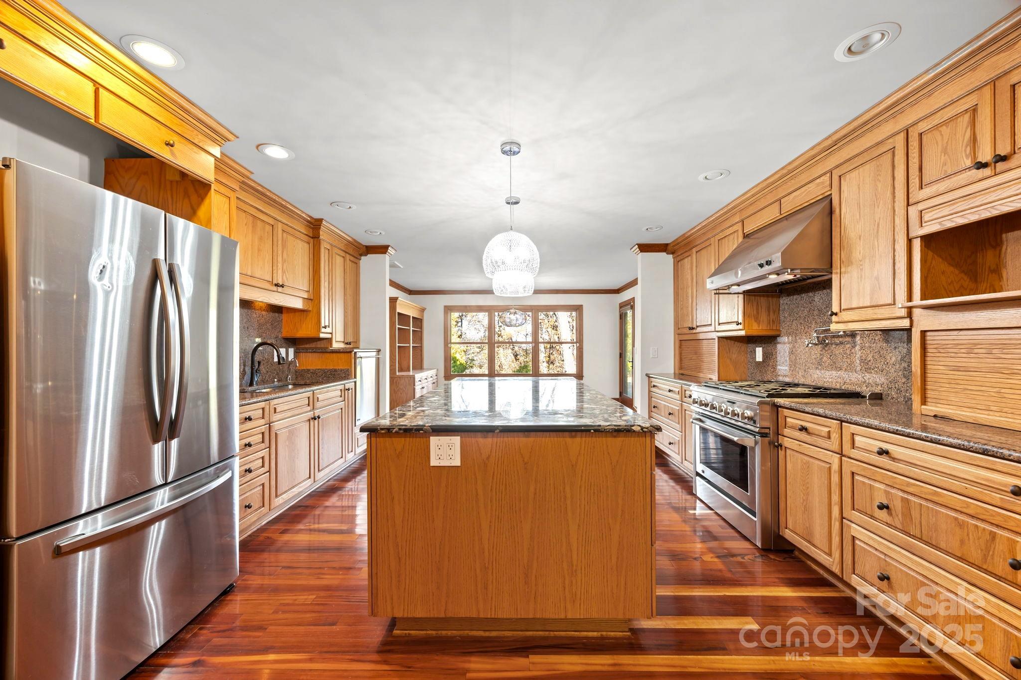 206 View Ridge Parkway