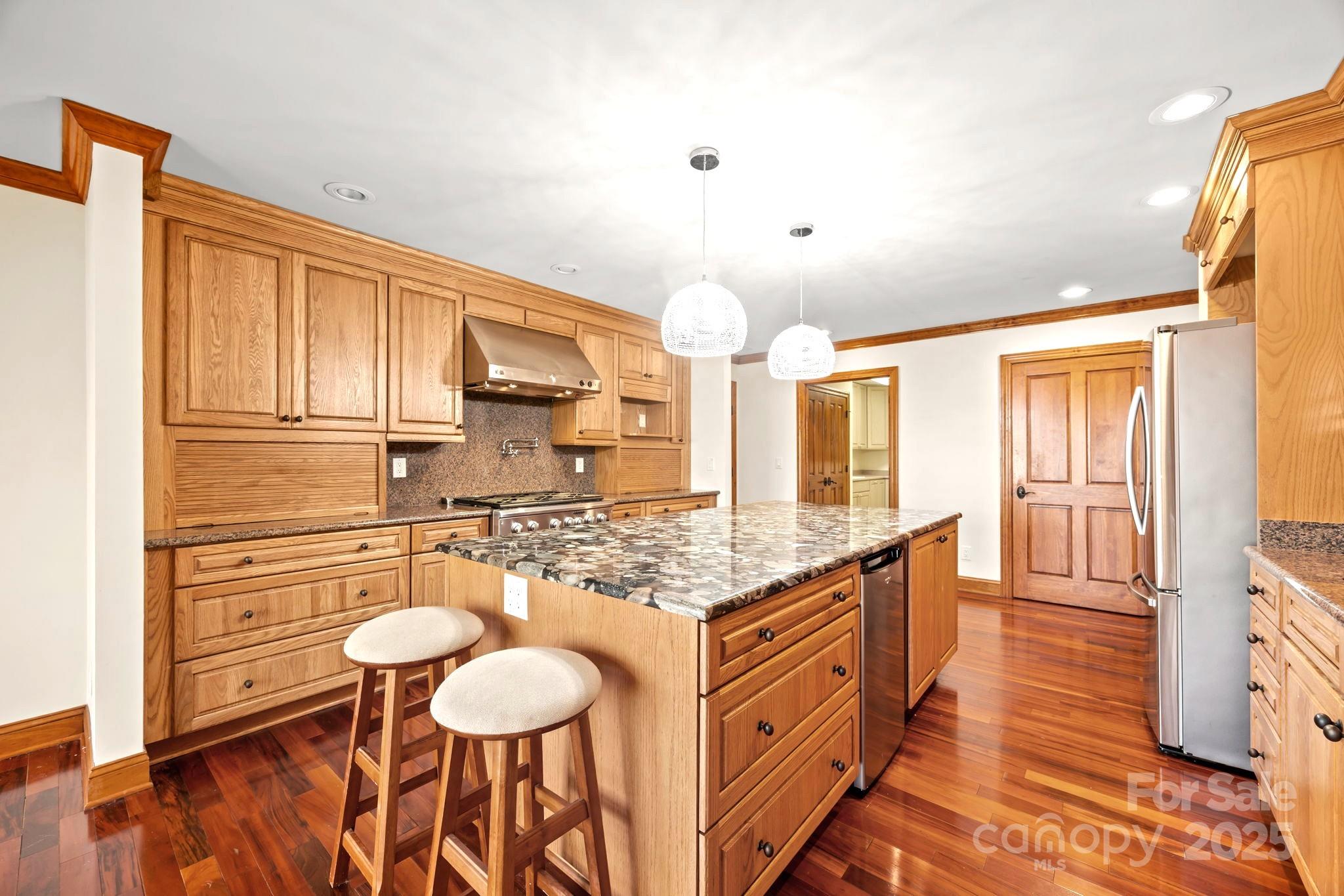 206 View Ridge Parkway