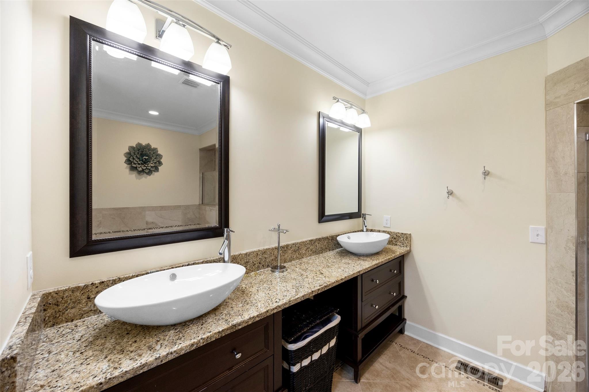 Villa Heights - Residential