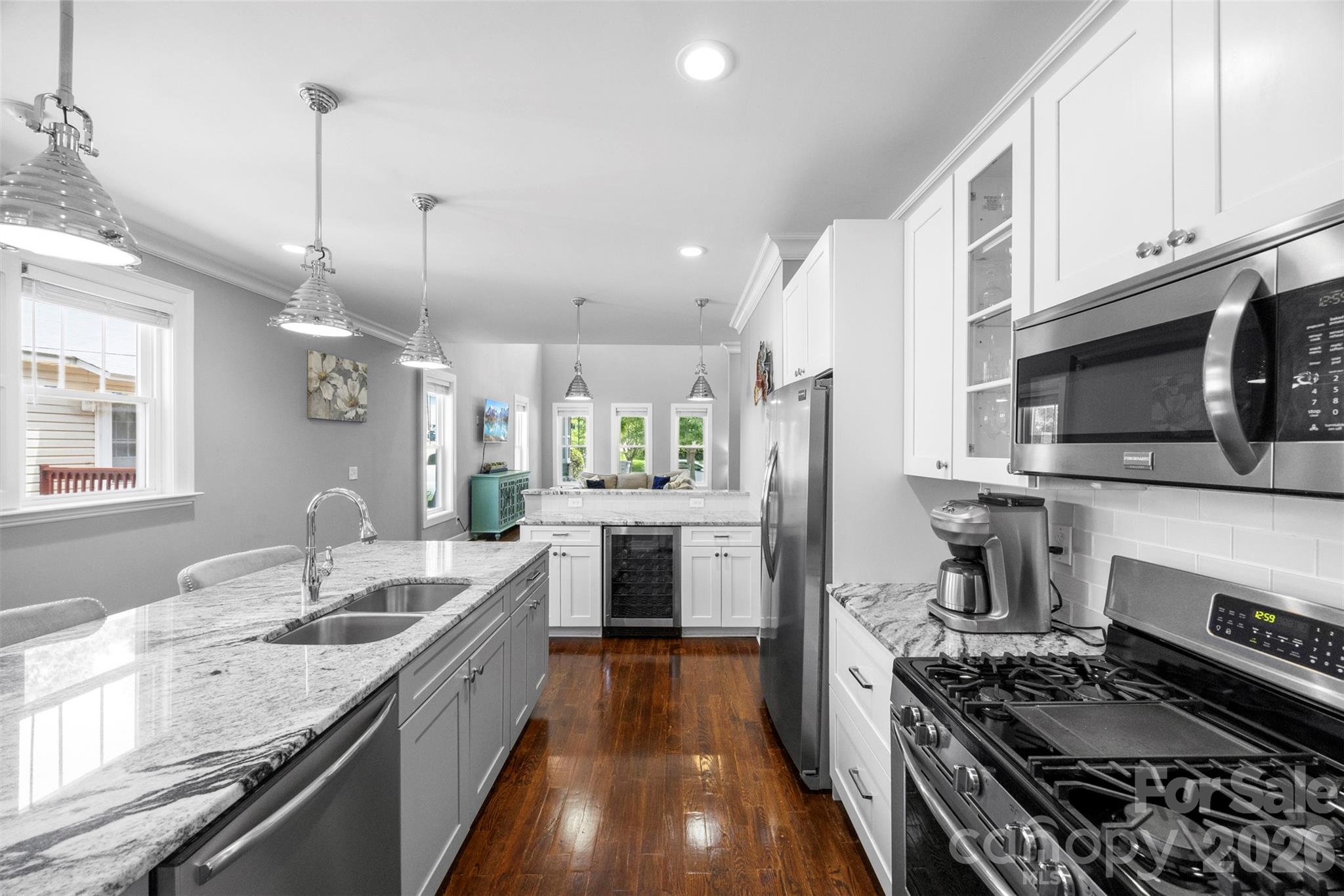Villa Heights - Residential
