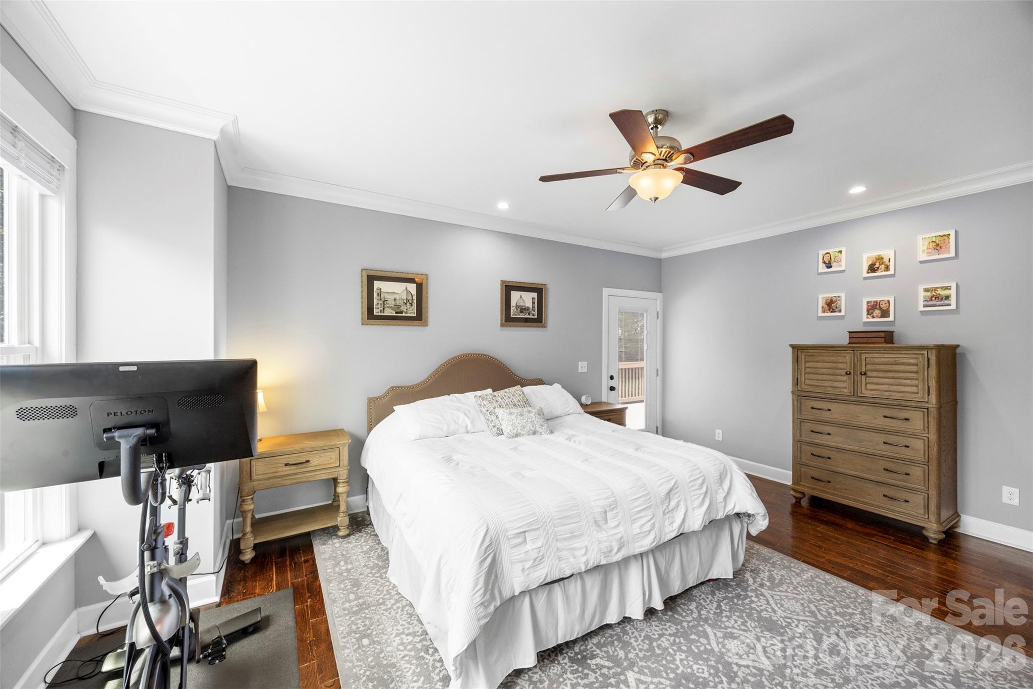 Villa Heights - Residential