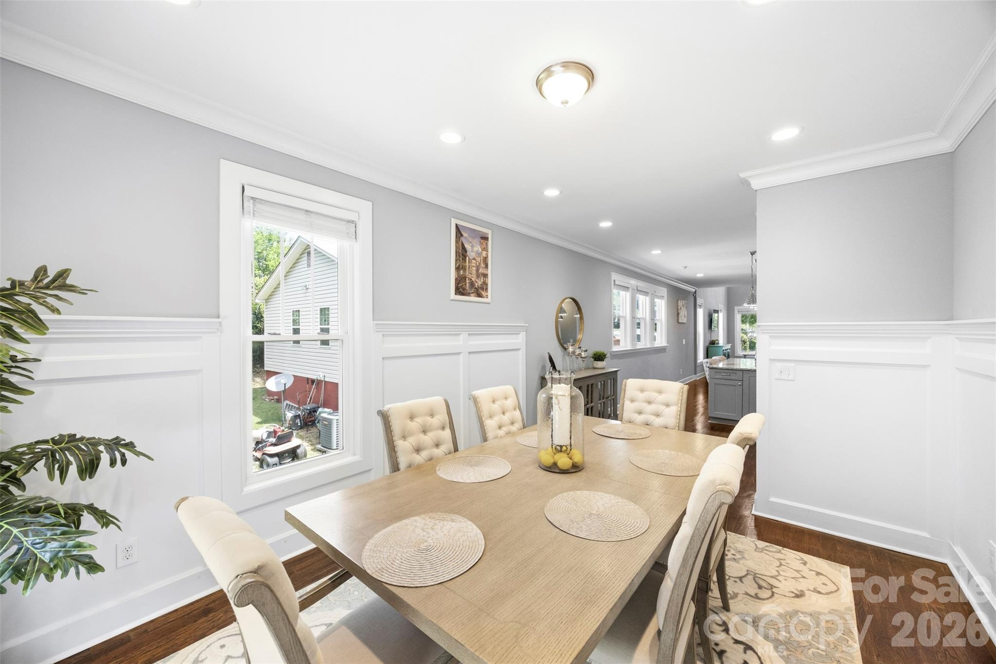 Villa Heights - Residential