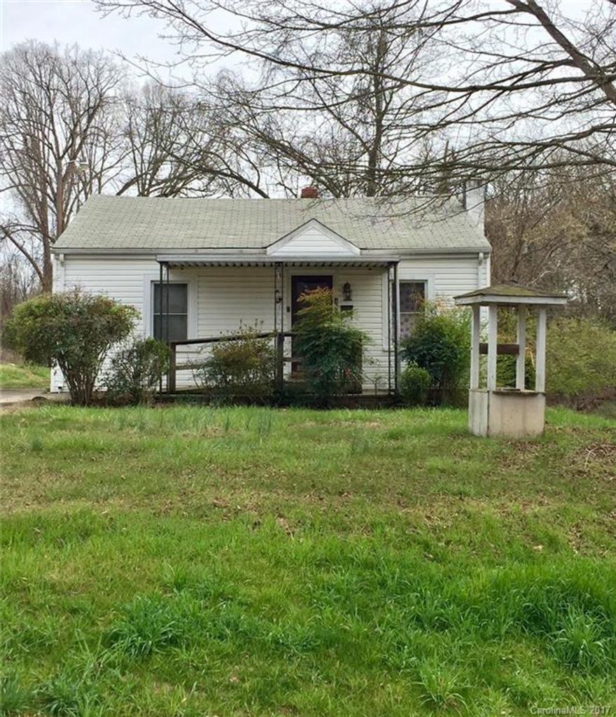 Great investment property and extremely close to downtown Mooresville! Property is being sold as-is. Seller will not make any repairs to the property.