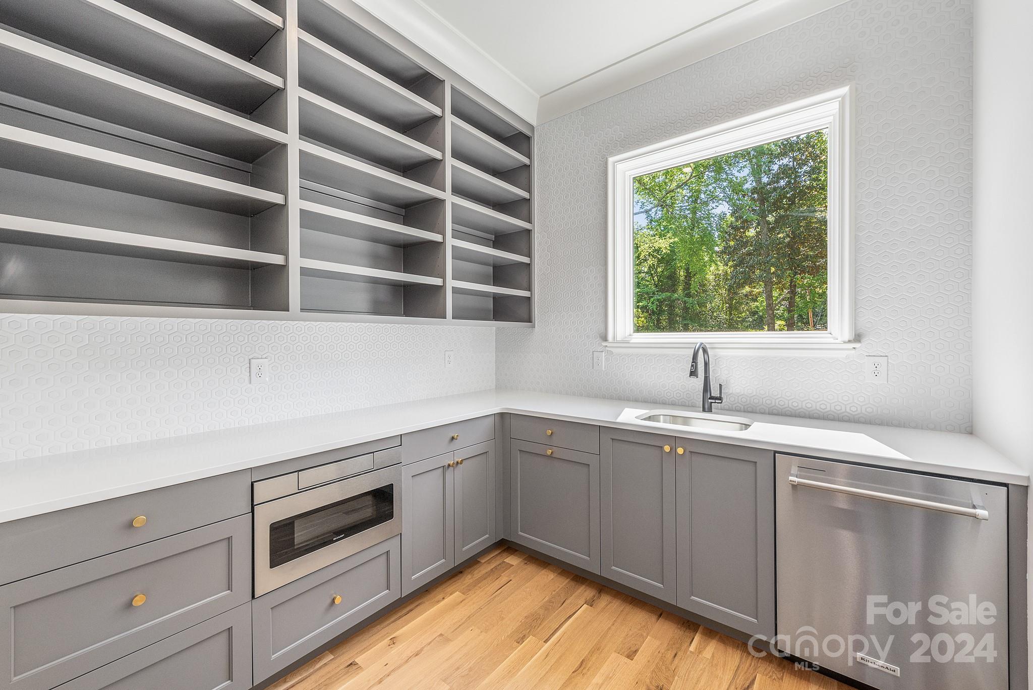 Sherwood Forest - Residential