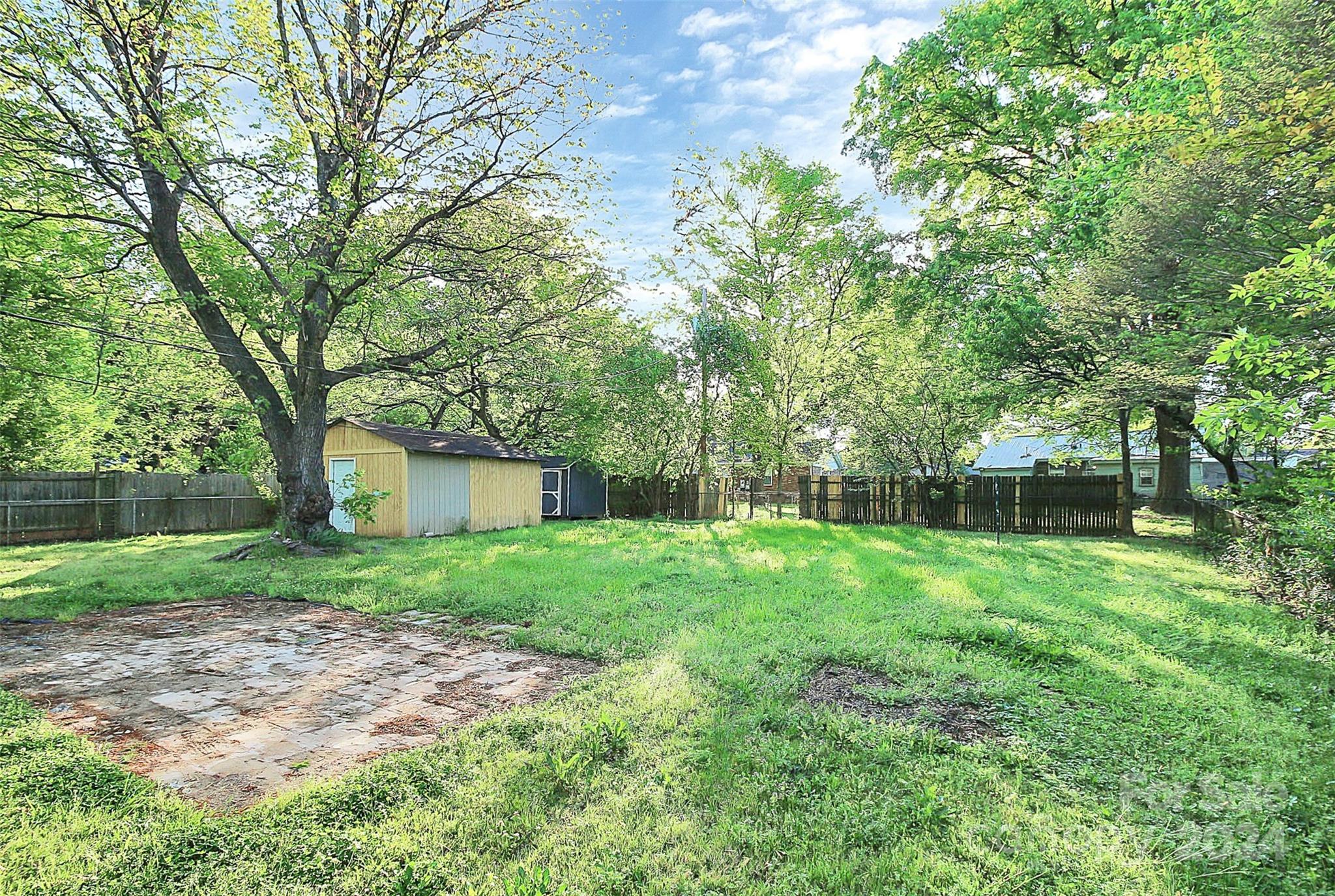 Farmcrest - Residential