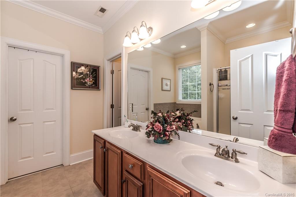 Forest Lakes II - Residential