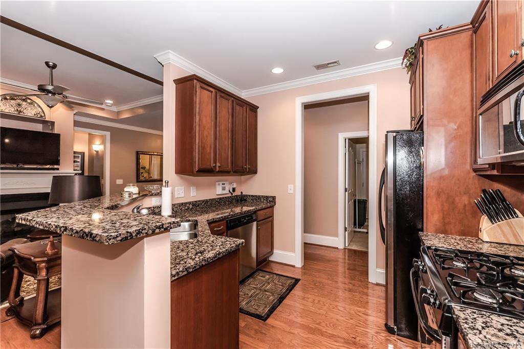 Forest Lakes II - Residential