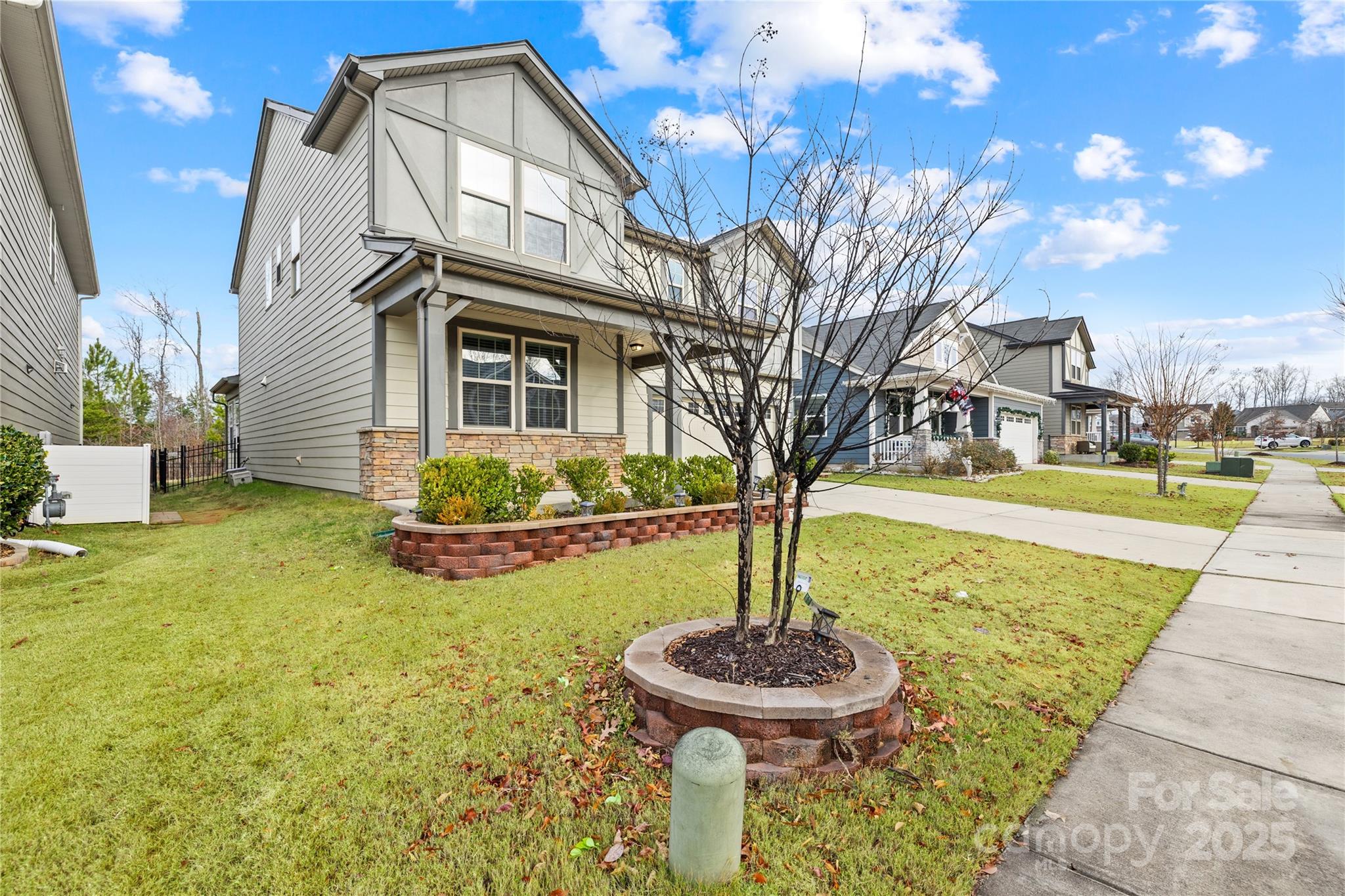 Magnolia Walk - Residential