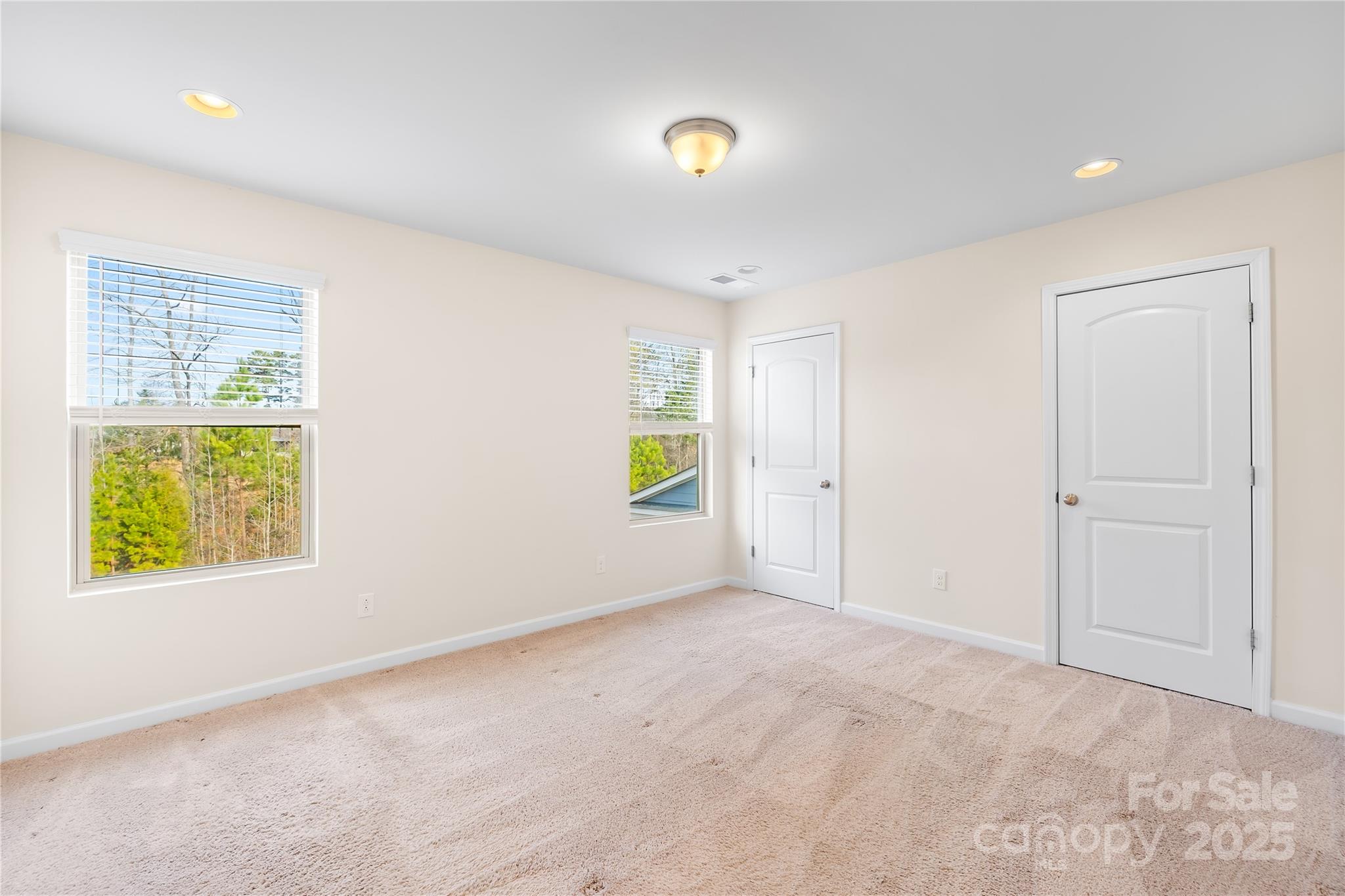 Magnolia Walk - Residential