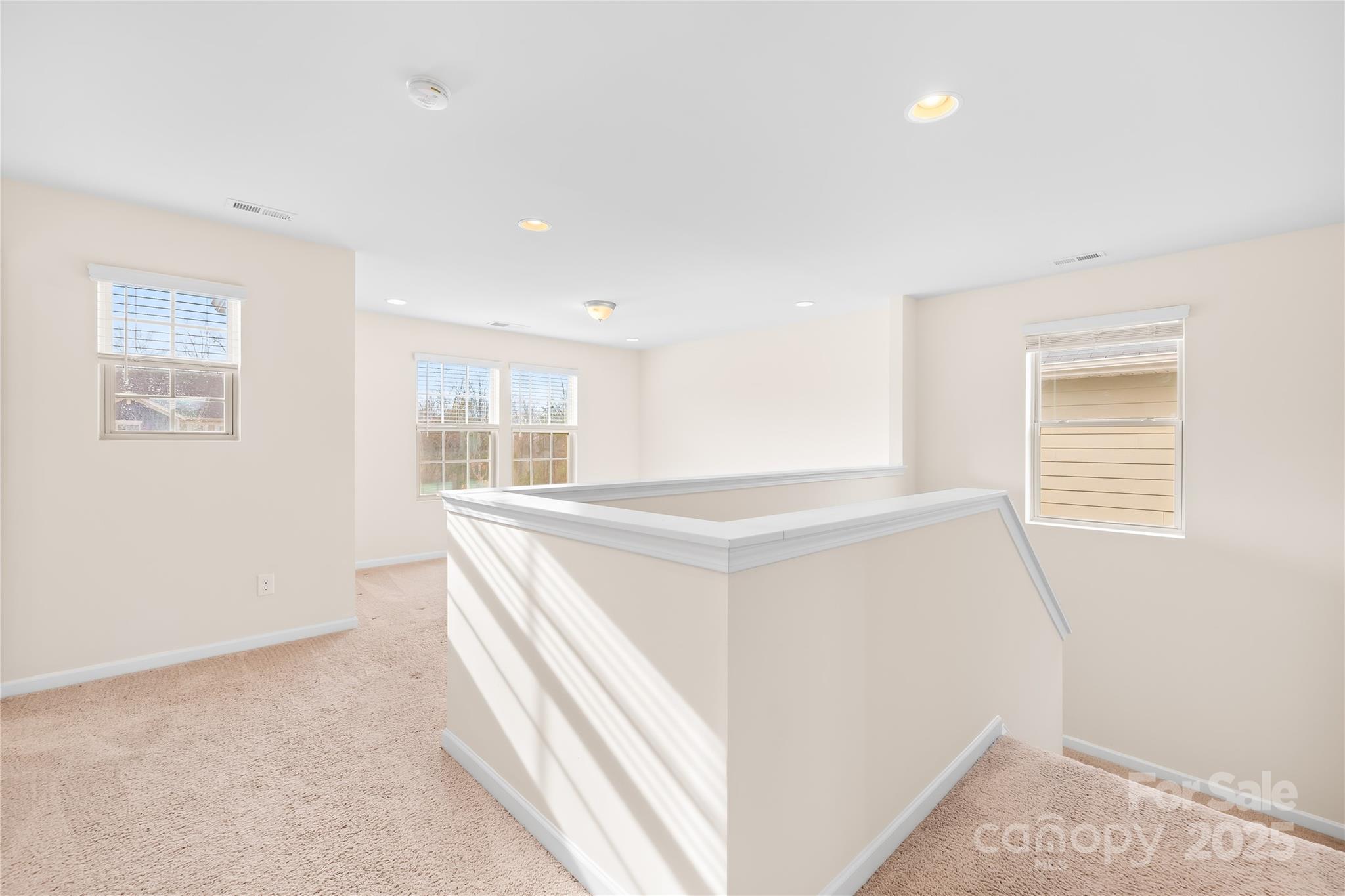 Magnolia Walk - Residential