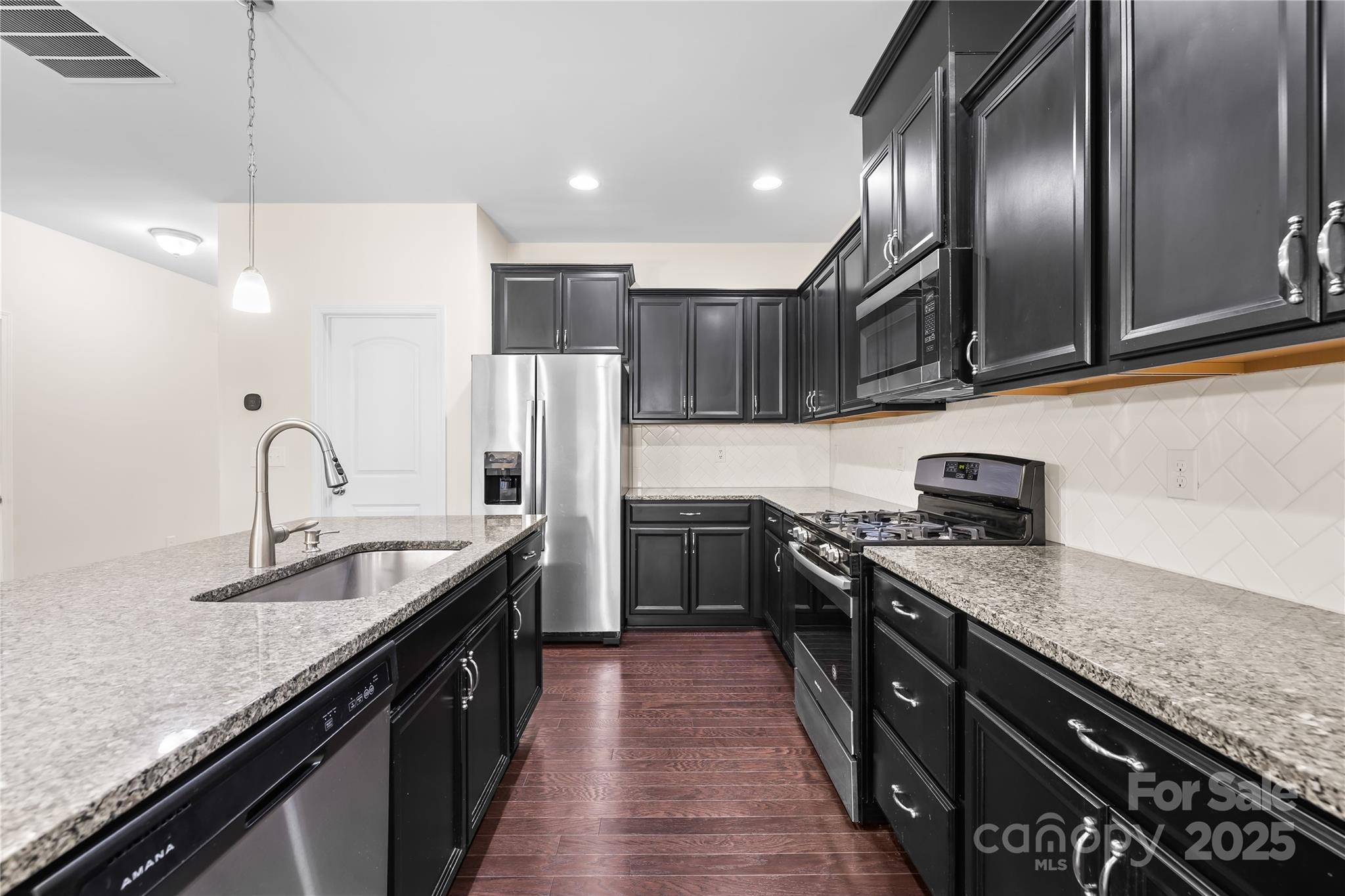 Magnolia Walk - Residential