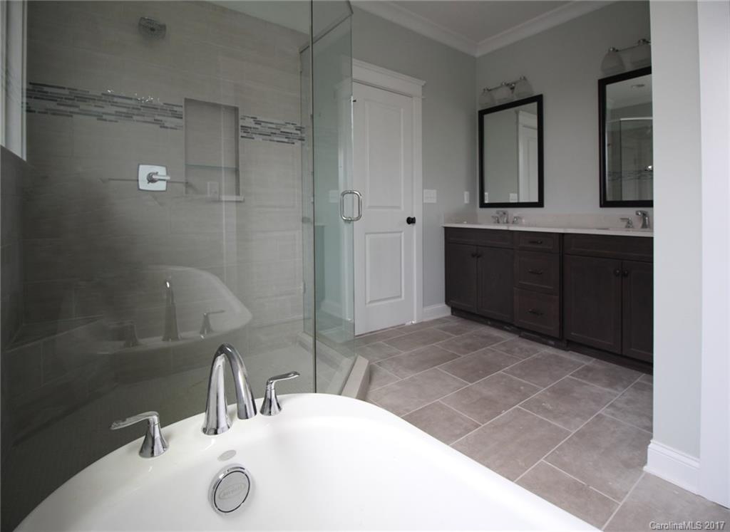 Villa Heights - Residential