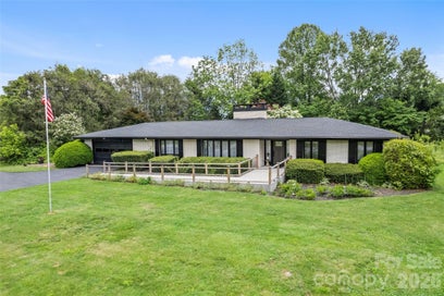 225 Valley View Terrace Waynesville NC 28786