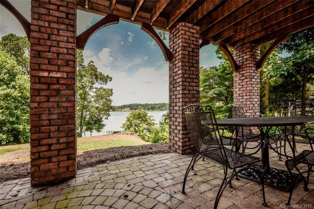 Bay Pointe - Residential