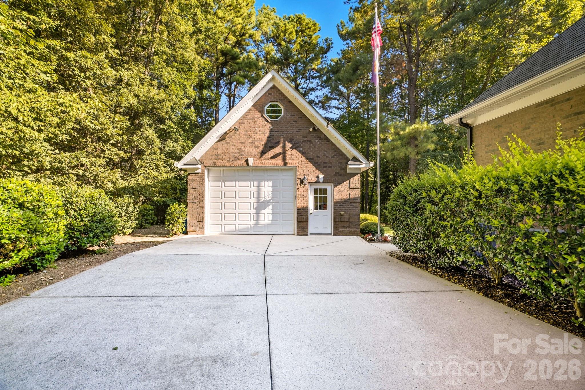 Pebble Bay - Residential