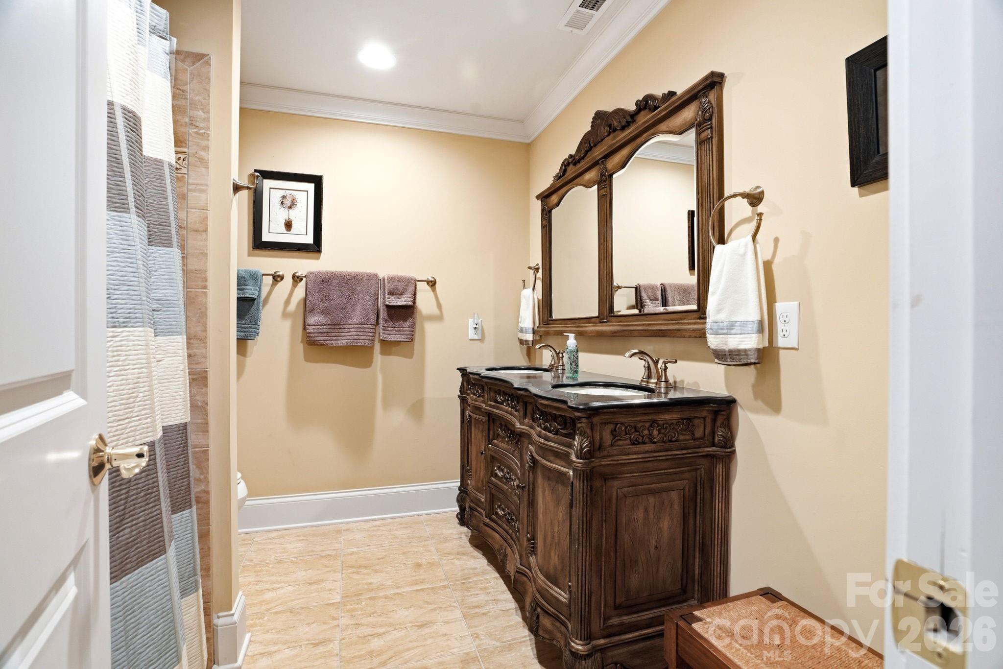 Pebble Bay - Residential