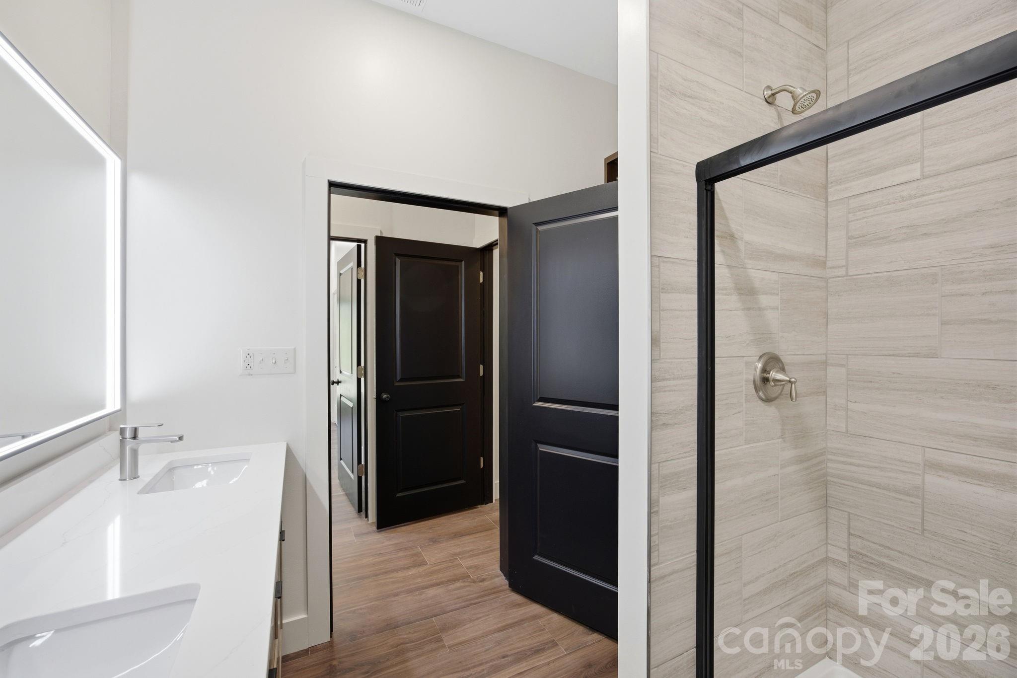 Beechwood Lakes - Residential