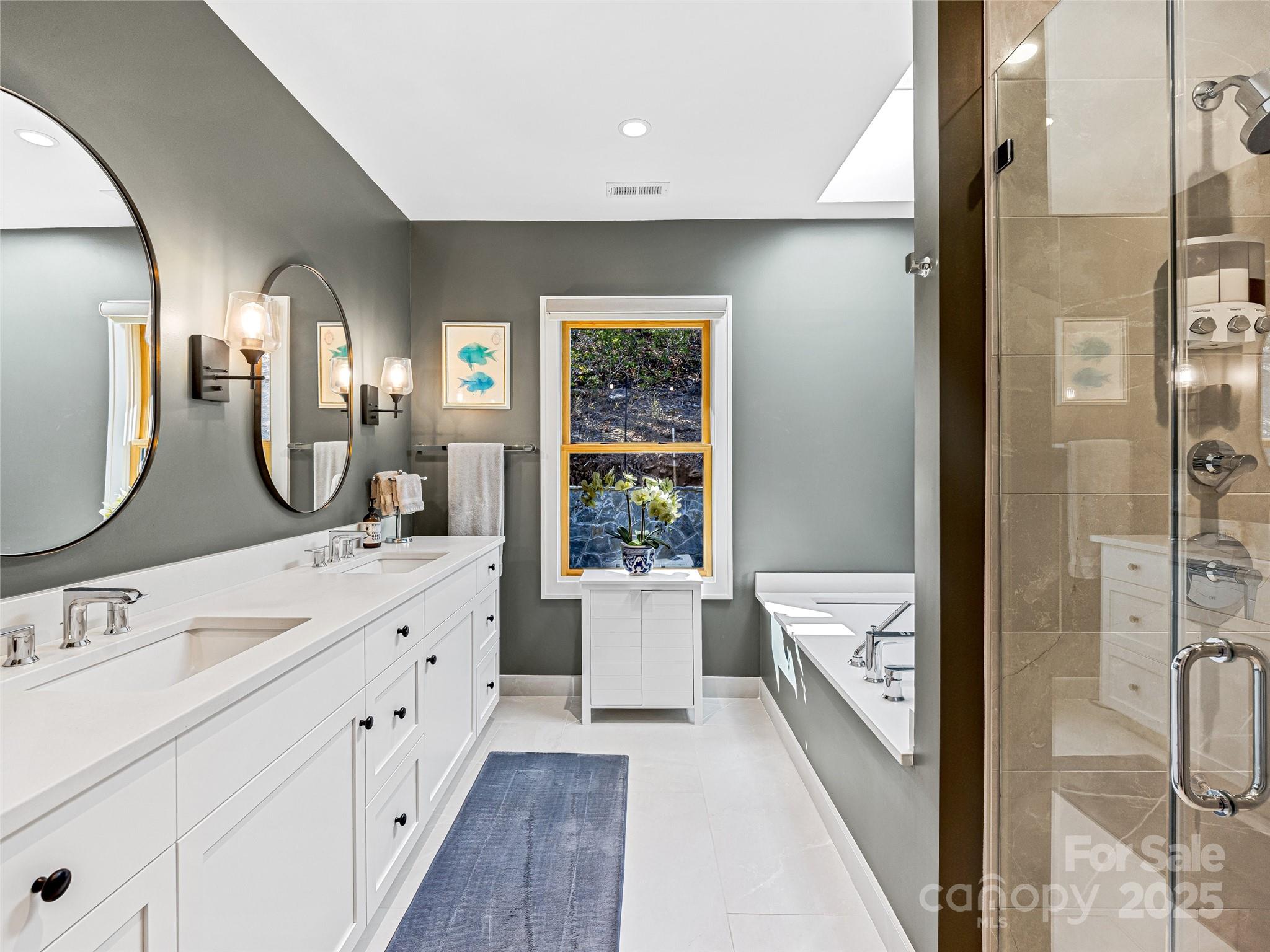 Black Mountain Estates - Residential