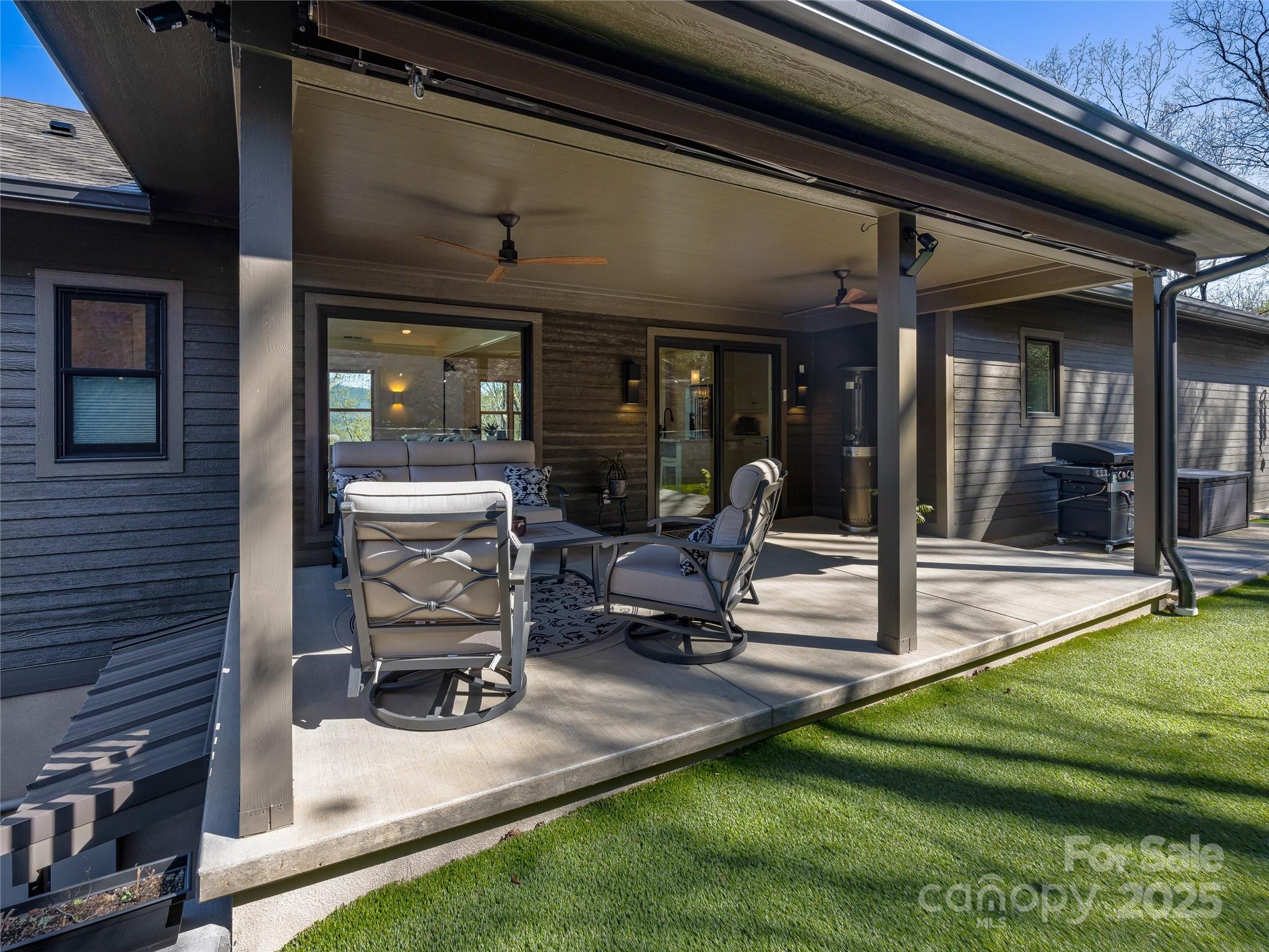 Black Mountain Estates - Residential