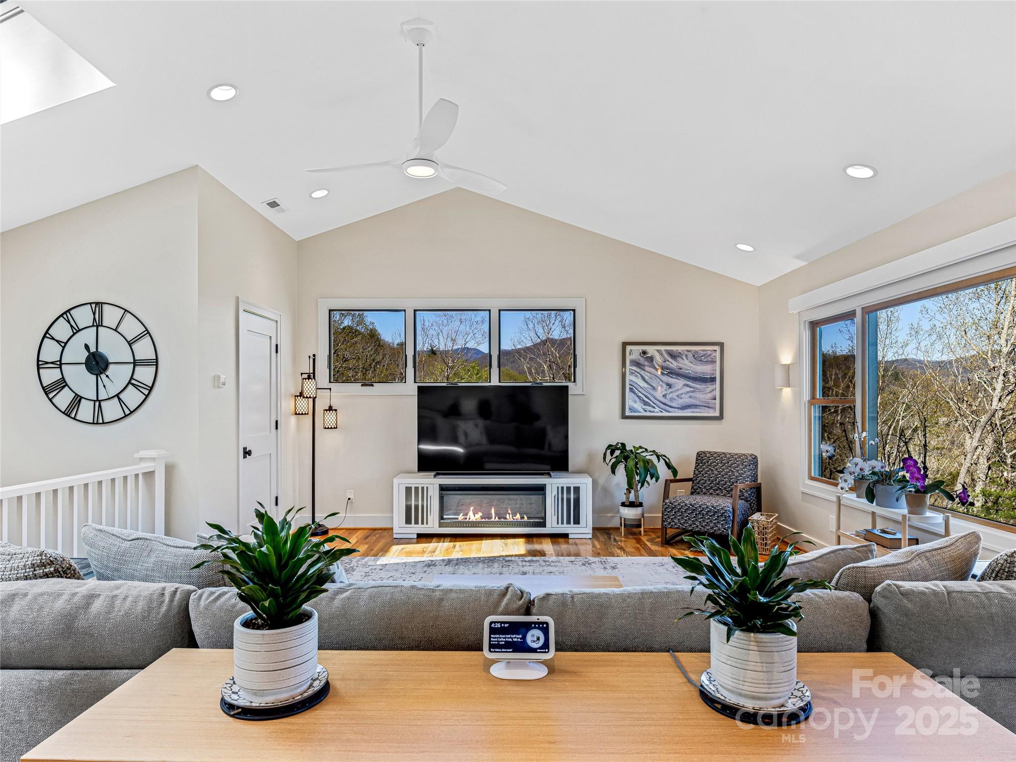 Black Mountain Estates - Residential