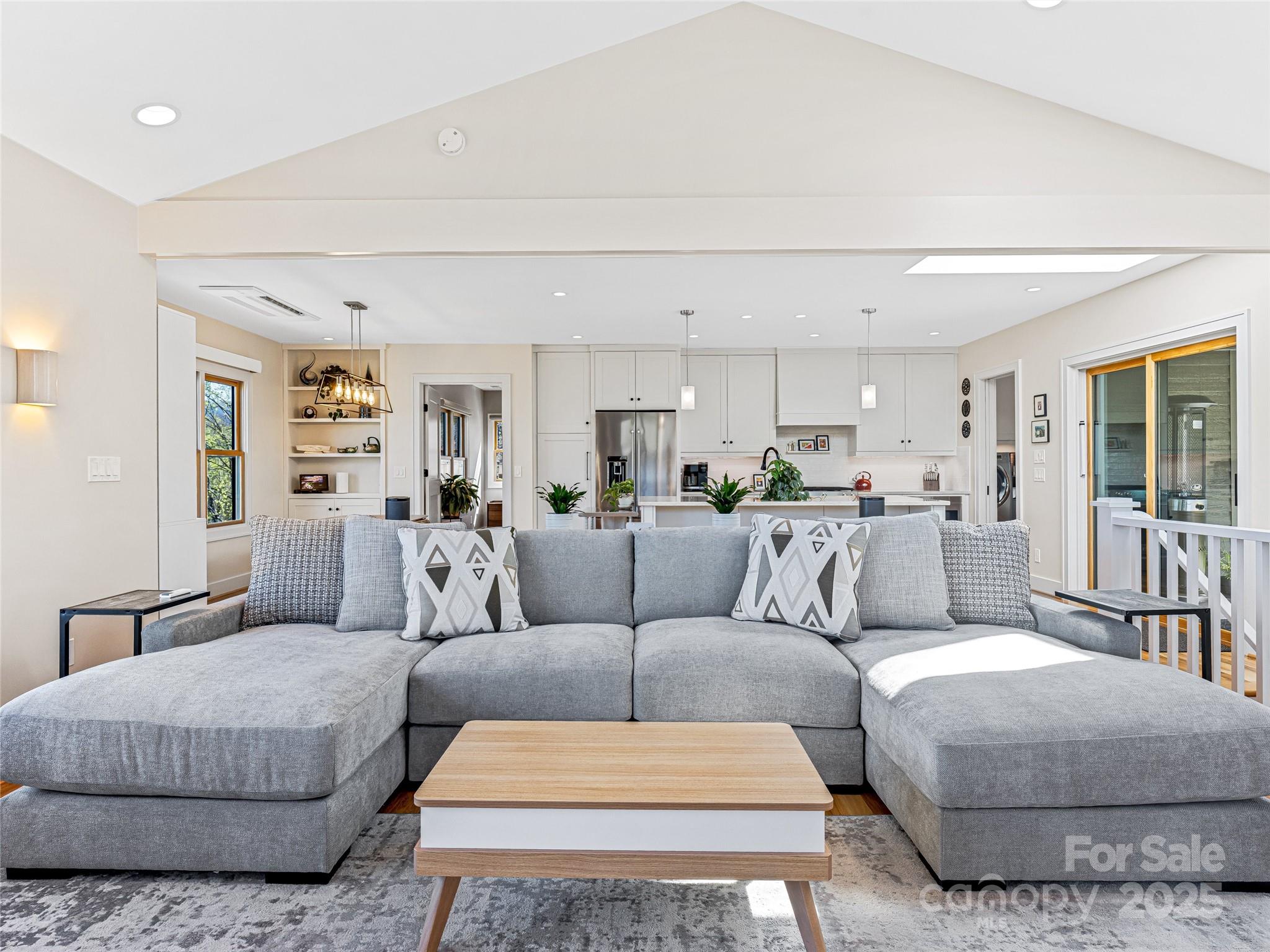 Black Mountain Estates - Residential