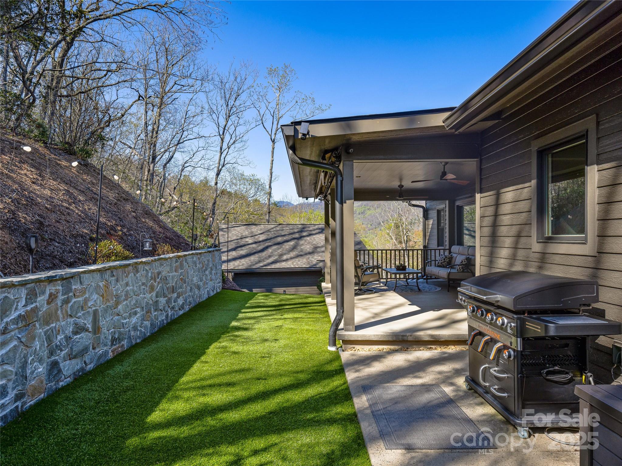 Black Mountain Estates - Residential