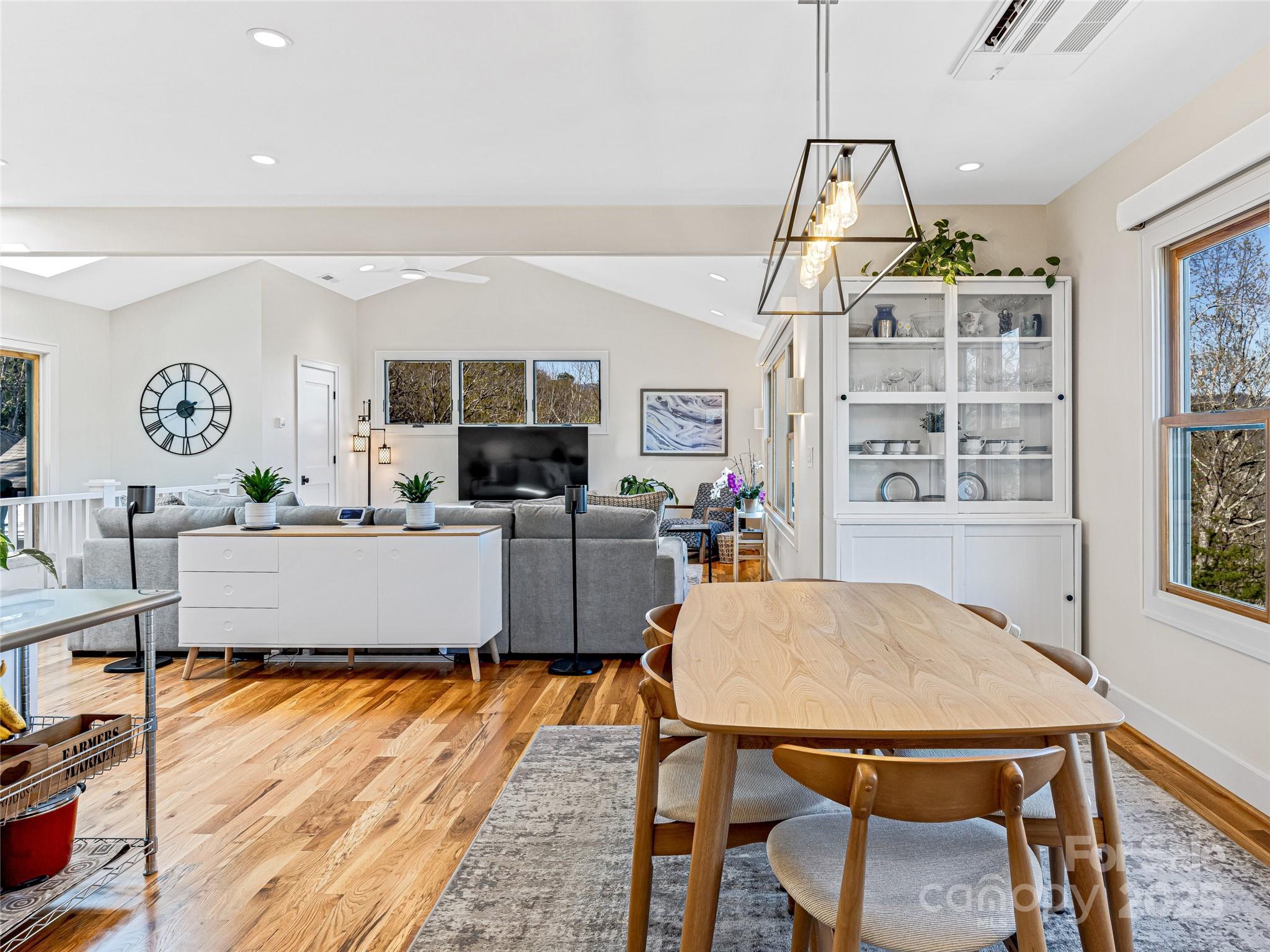 Black Mountain Estates - Residential