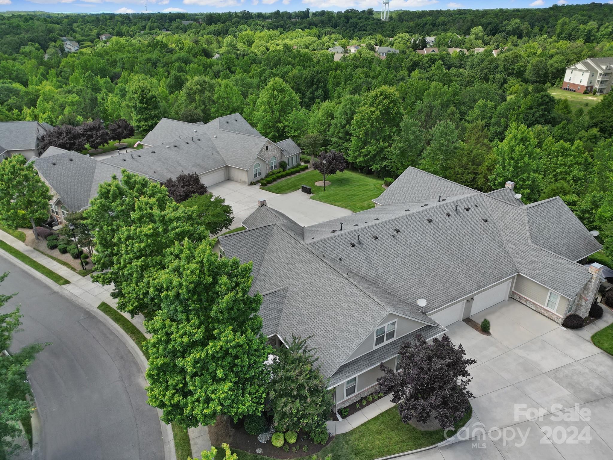 Stonecrest Villas of Tega Cay - Residential