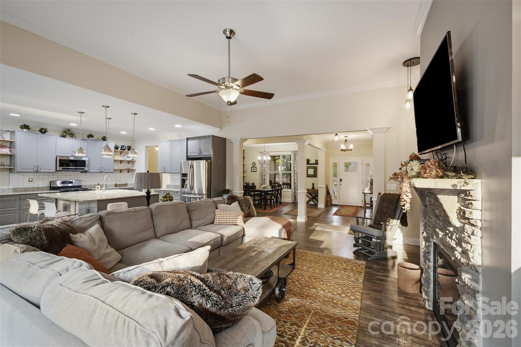 2079 Dockside Place