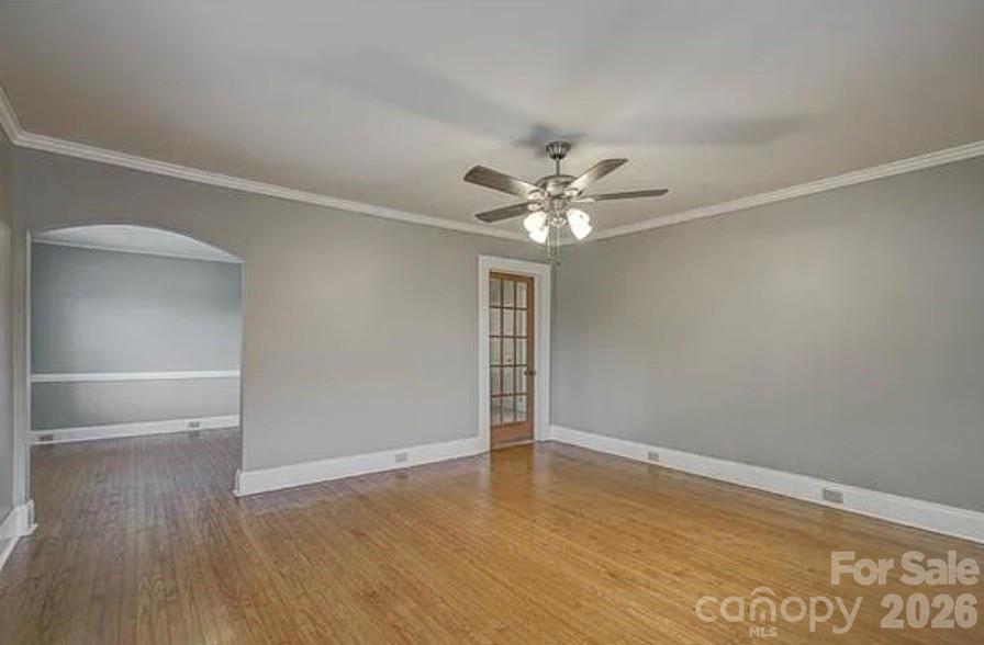 431 W Statesville Avenue
