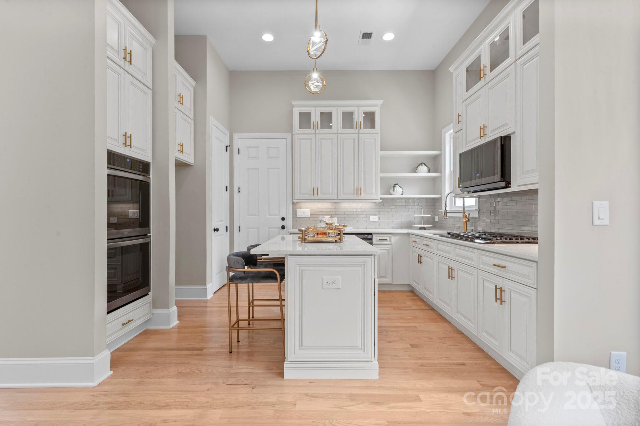 Ridgewood - Residential