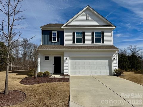 Photo of 16030 Seagard Cove, Charlotte, NC 28278 (MLS # 4348833)