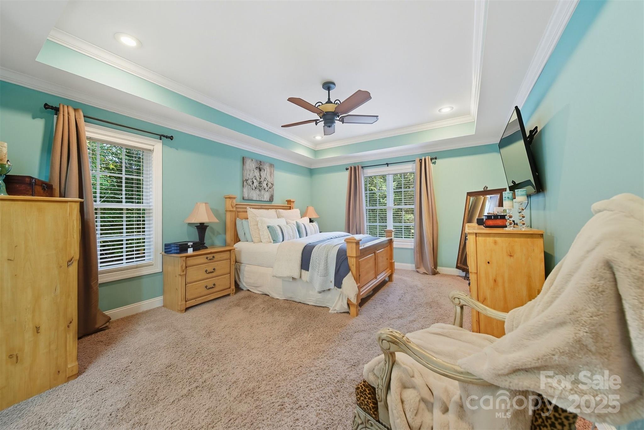 5005 Woodwinds Drive NE