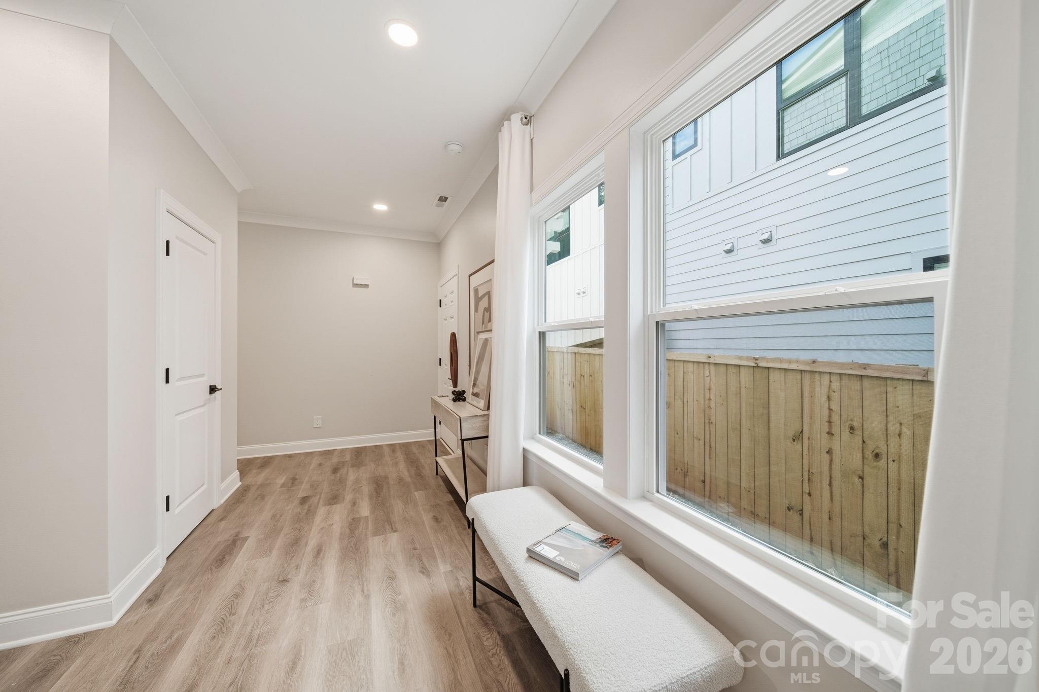 109 N Smallwood Place