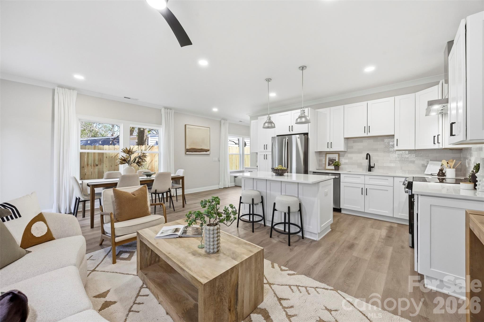 109 N Smallwood Place