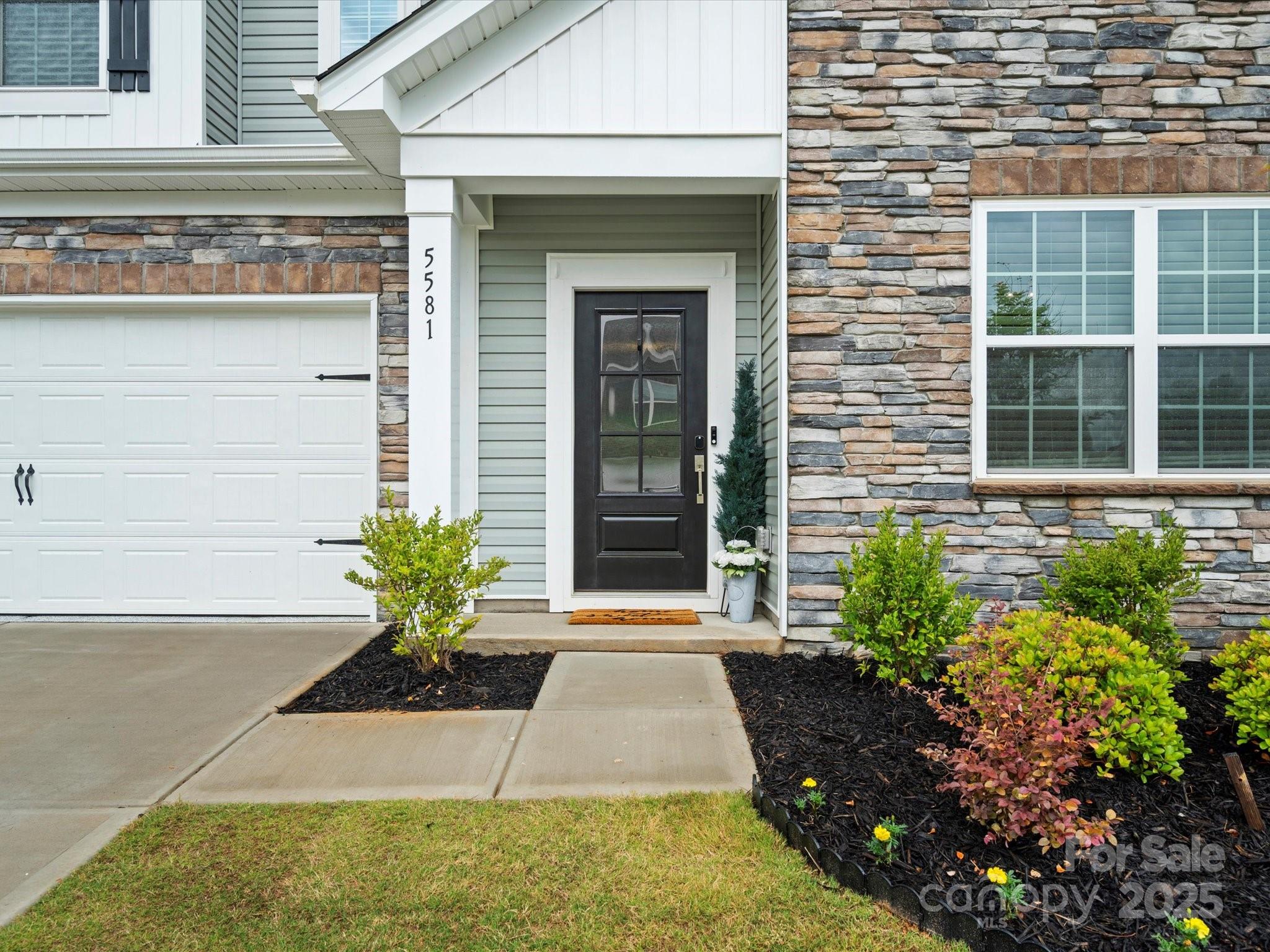 5581 Soft Shell Drive