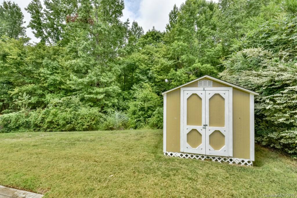 Fairfax Woods - Residential