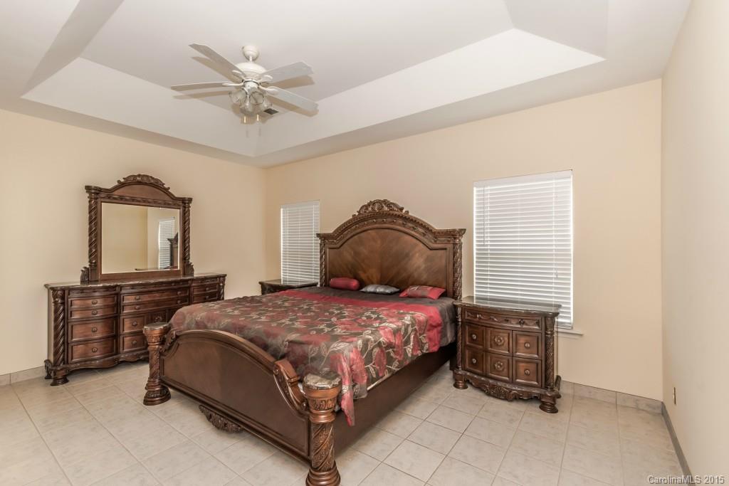 Fairfax Woods - Residential